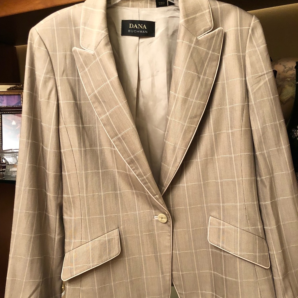 Dana Buchman Blazer